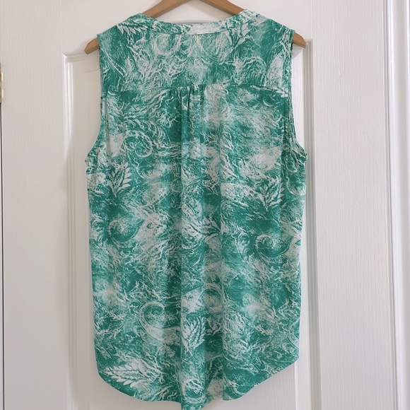 Summer Tee/Tank - Picture 2 of 3